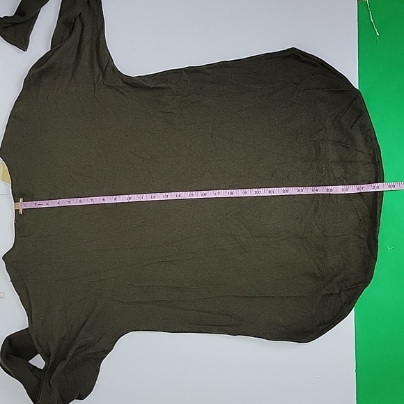 MICHAEL KORS WOMEN'S WOVEN LONG SLEEVES PULLOVER GREEN TOP/ M. - Picture 10 of 13